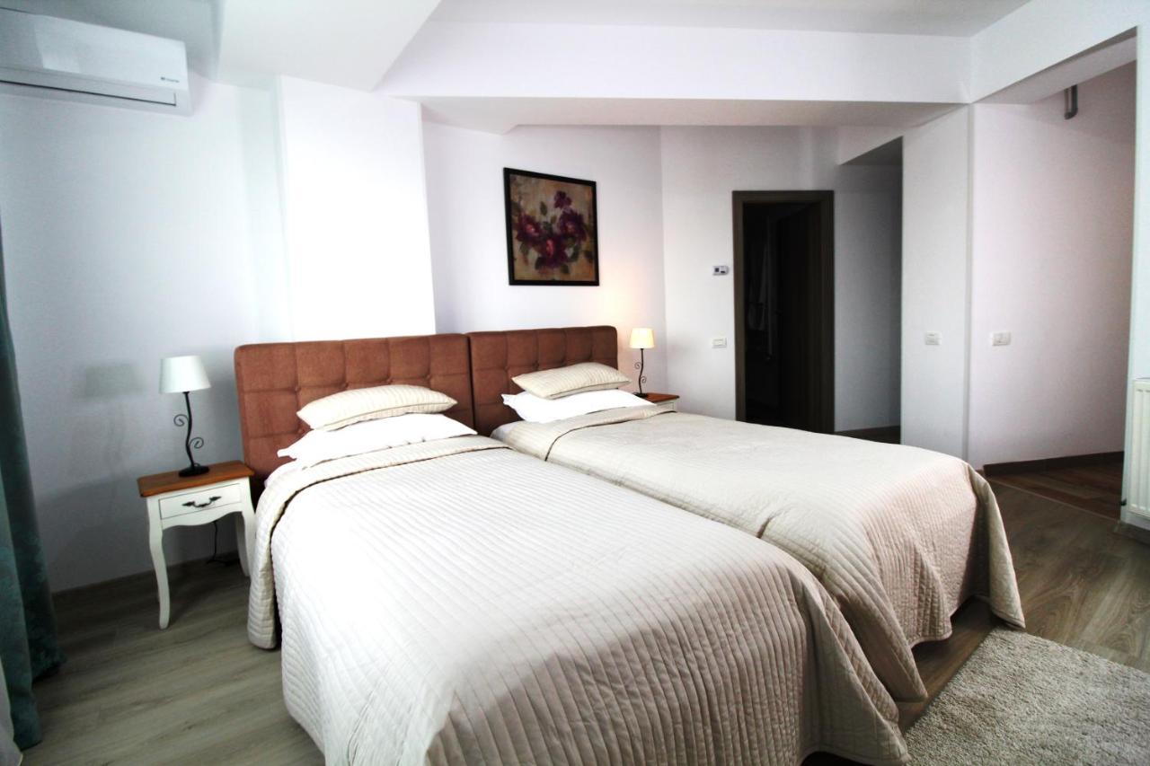 Hotel La Casa Centrale Bucarest Extérieur photo